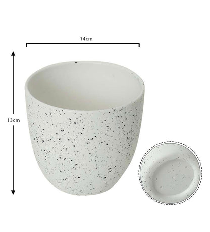 Material: Plastic. Frost Plastic Plant Pots-P02-T-PY