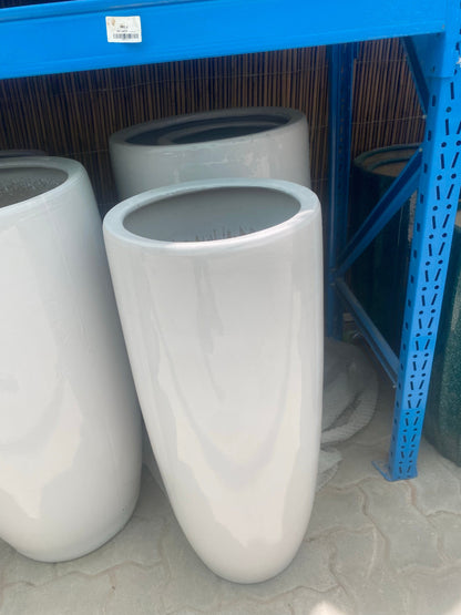 White ceramic tall pots A9