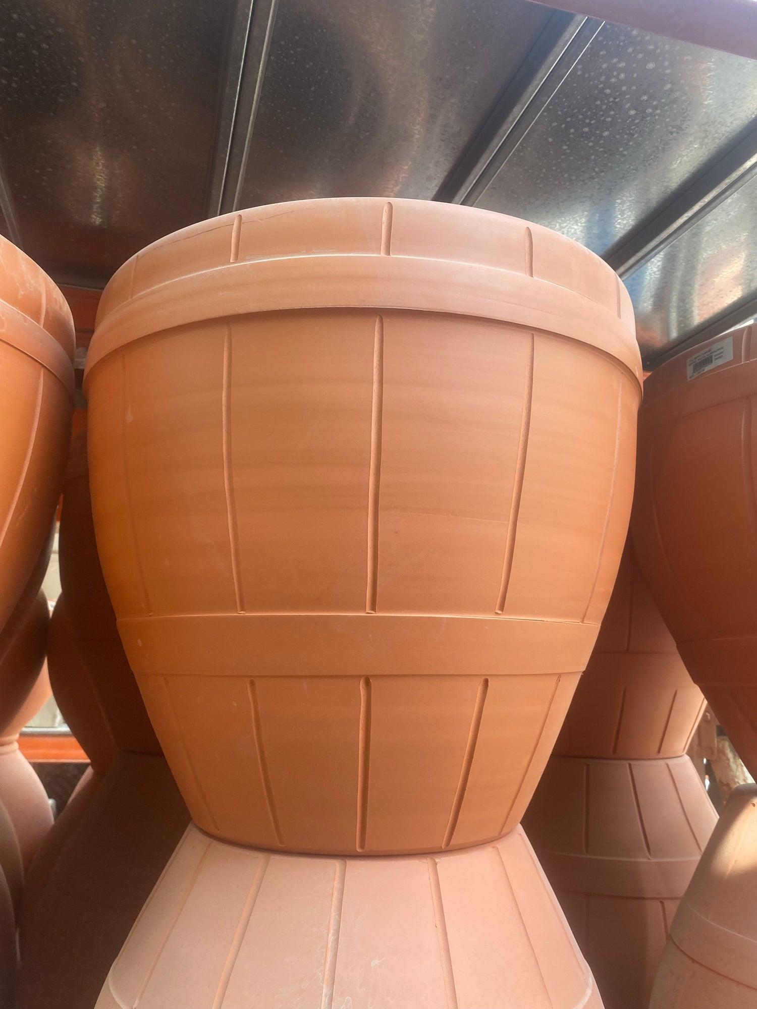 terracotta pots (S45)