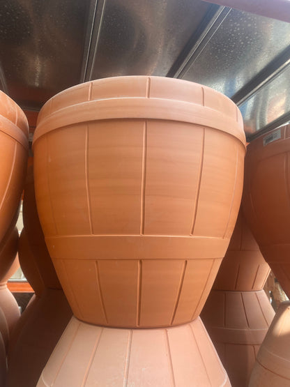 terracotta pots (S45)
